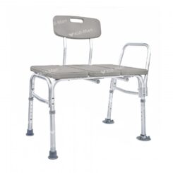 Soliņš vannai ar regulējamo kāijņu garumu, cilvēkiem ar svaru līdz 100 kg.